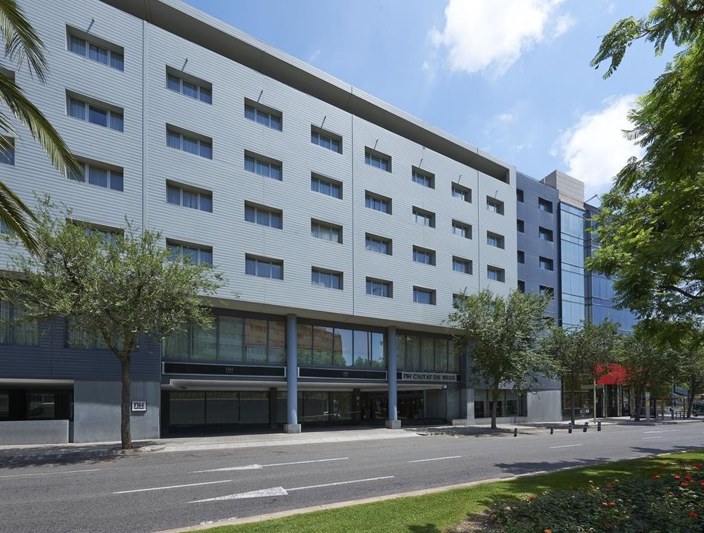 Nh Ciutat De Reus Hotel Buitenkant foto